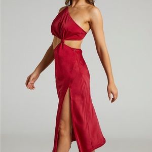 Kaniva one shoulder open back midi  dress in red